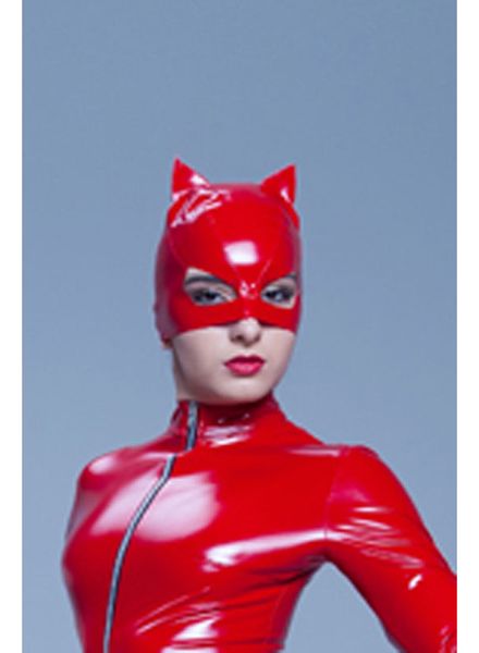 sexy rood lak masker Kat
